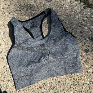 Salomon Sports Bra size XS